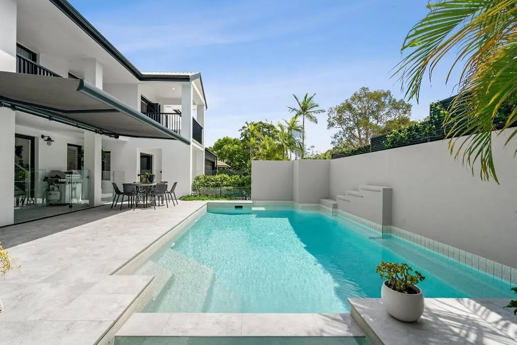 Style On Sound Luxury Home Noosa Noosaville 0*,