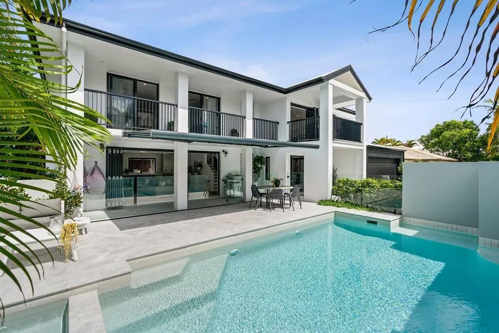 Feriehus Style On Sound Luxury Home Noosa Noosaville